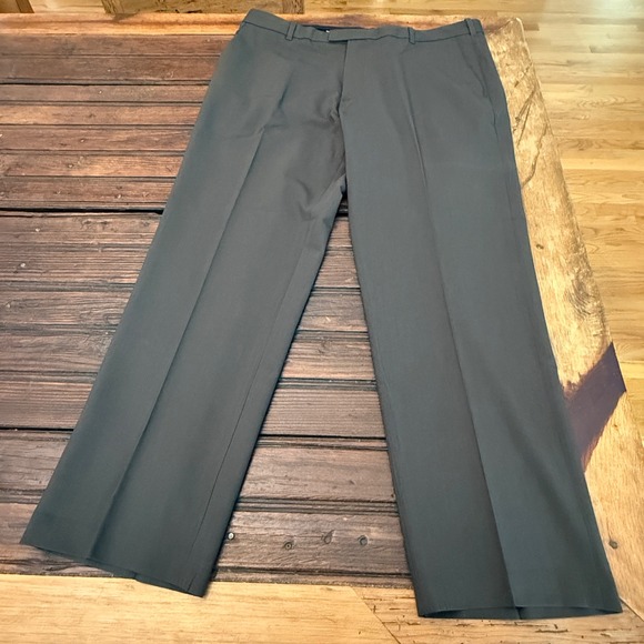 Van Heusen Other - Van Heusen Mens 36x29 Dress Pants Dark Brown Flat Front Stretch Straight Leg
